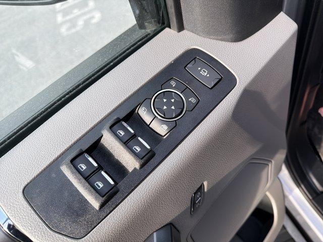 2021 Ford Super Duty F-250 SRW XLT 4WD Crew Cab 6.75' Box