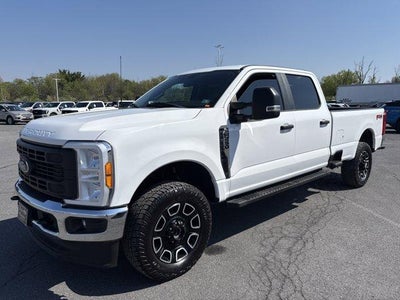 2023 Ford Super Duty F-250 SRW XL 4WD Crew Cab 6.75' Box
