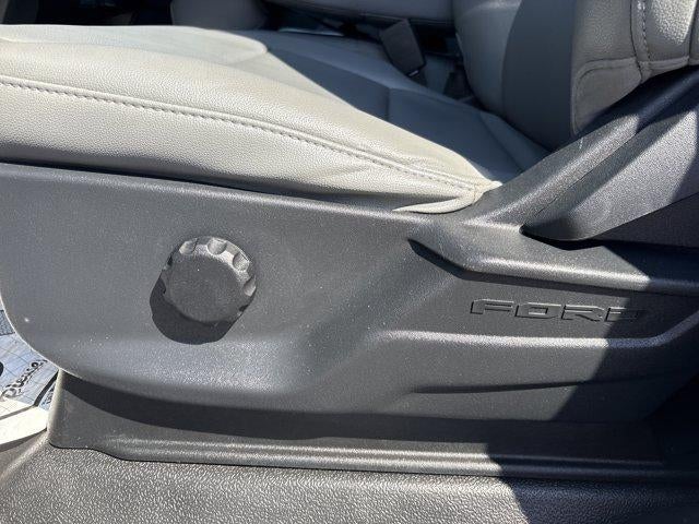 2023 Ford Super Duty F-250 SRW XL 4WD Crew Cab 6.75' Box