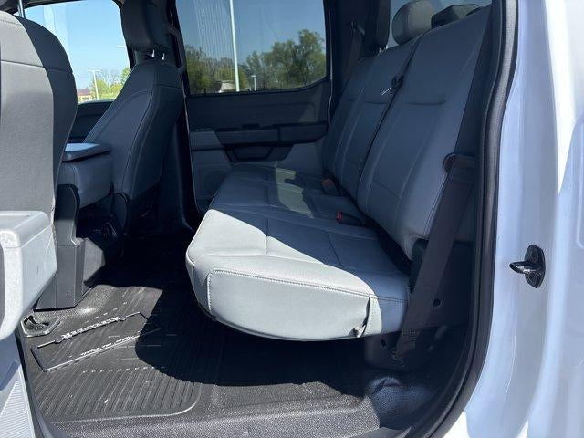 2023 Ford Super Duty F-250 SRW XL 4WD Crew Cab 6.75' Box