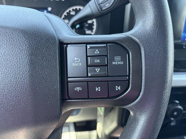2023 Ford Super Duty F-250 SRW XL 4WD Crew Cab 6.75' Box