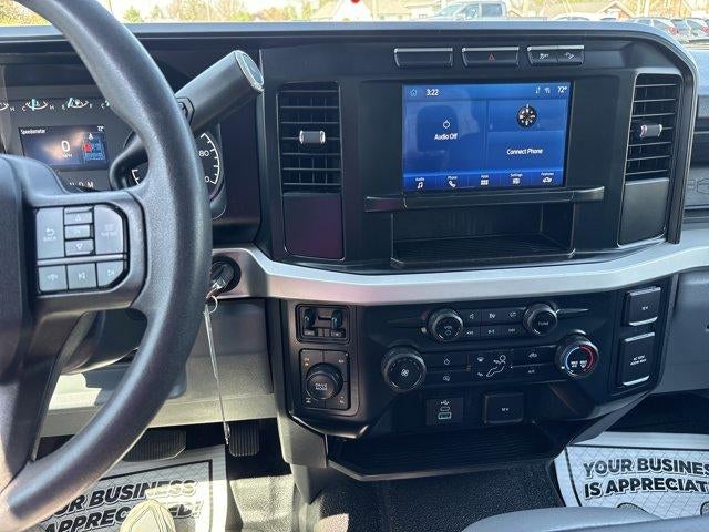 2023 Ford Super Duty F-250 SRW XL 4WD Crew Cab 6.75' Box