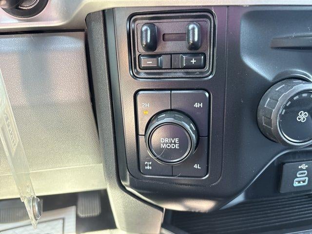 2023 Ford Super Duty F-250 SRW XL 4WD Crew Cab 6.75' Box