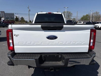 2023 Ford Super Duty F-250 SRW XL 4WD Crew Cab 6.75' Box