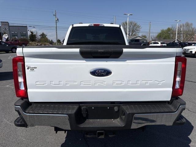 2023 Ford Super Duty F-250 SRW XL 4WD Crew Cab 6.75' Box