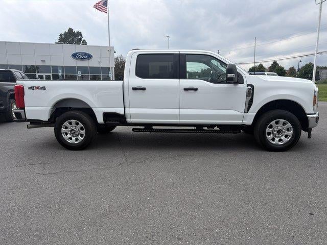 2024 Ford Super Duty F-250 SRW XLT 4WD Crew Cab 6.75' Box