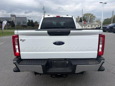 2024 Ford Super Duty F-250 SRW XLT 4WD Crew Cab 6.75' Box