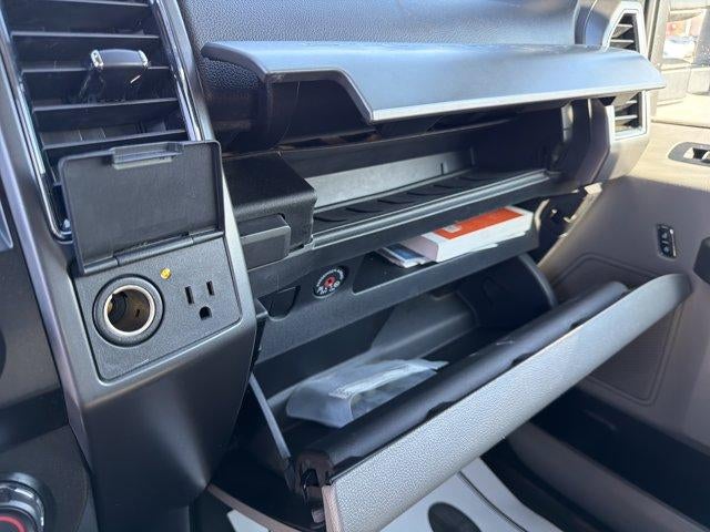 2021 Ford Super Duty F-250 SRW XLT 4WD Crew Cab 6.75' Box