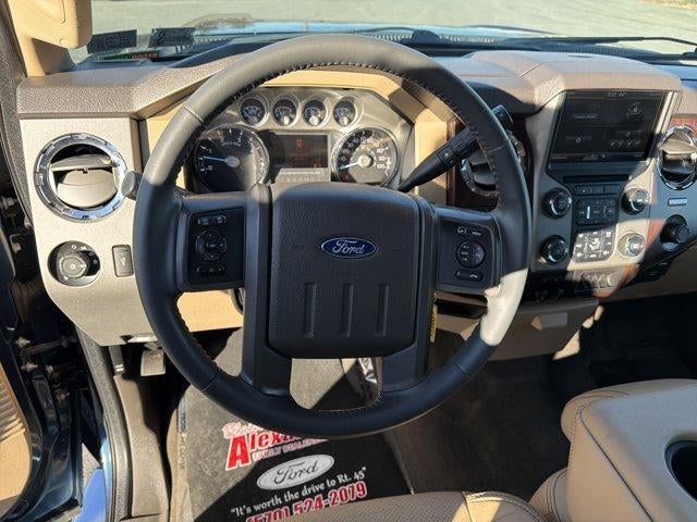 2016 Ford Super Duty F-250 SRW 4WD Crew Cab 6-3/4 Ft Box Lariat