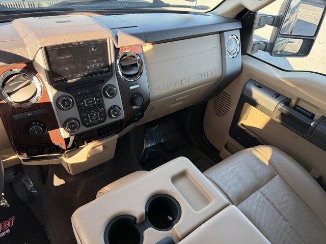 2016 Ford Super Duty F-250 SRW 4WD Crew Cab 6-3/4 Ft Box Lariat