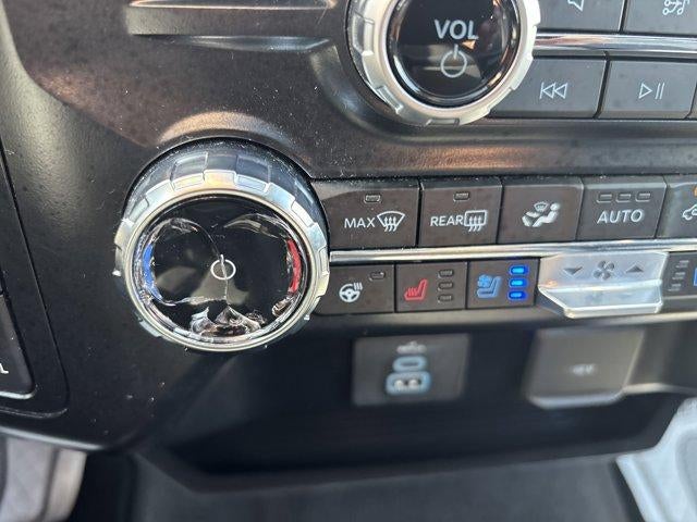 2024 Ford Super Duty F-350 SRW LARIAT 4WD Crew Cab 6.75' Box