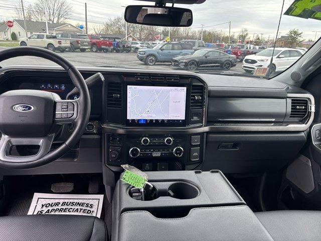 2024 Ford Super Duty F-350 SRW LARIAT 4WD Crew Cab 6.75' Box