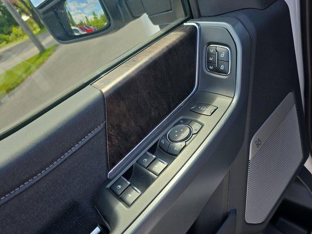 2024 Ford Super Duty F-350 SRW LARIAT 4WD Crew Cab 6.75' Box