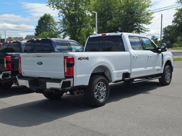 2024 Ford Super Duty F-350 SRW LARIAT 4WD Crew Cab 6.75' Box