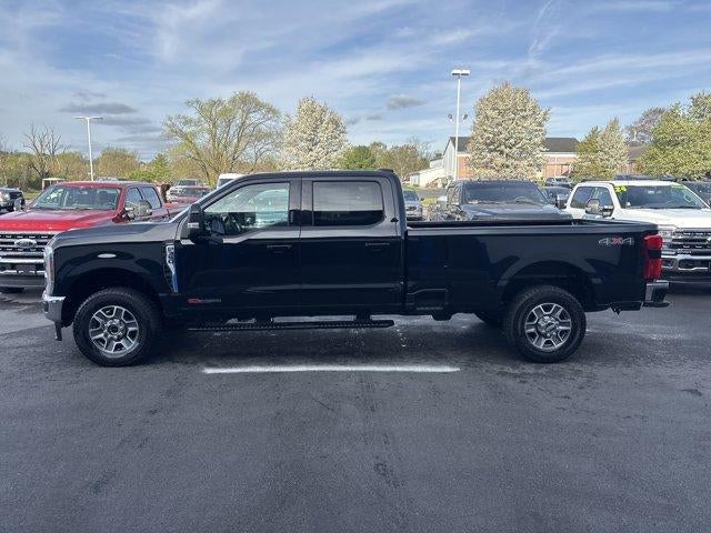 2024 Ford Super Duty F-350 SRW LARIAT 4WD Crew Cab 6.75' Box