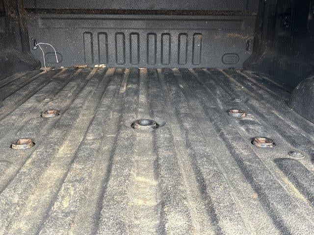 2017 Ford Super Duty F-350 SRW XLT 4WD Crew Cab 6.75' Box