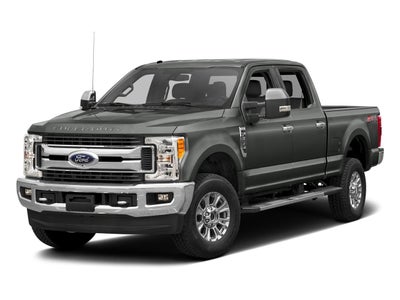 2017 Ford Super Duty F-350 SRW XLT 4WD Crew Cab 6.75' Box