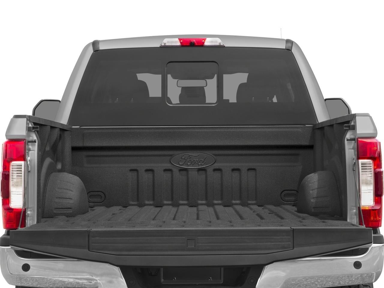 2017 Ford Super Duty F-350 SRW XLT 4WD Crew Cab 6.75' Box