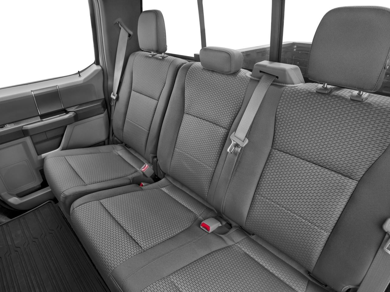 2017 Ford Super Duty F-350 SRW XLT 4WD Crew Cab 6.75' Box