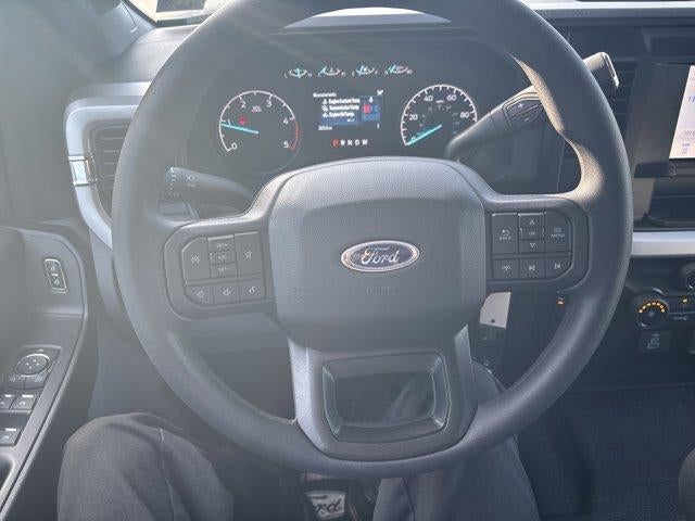 2025 Ford Super Duty F-350 DRW XL 4WD Crew Cab 8' Box