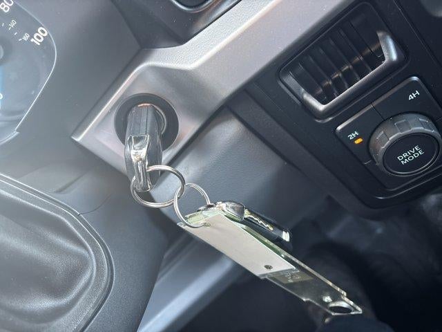 2025 Ford Super Duty F-350 DRW XL 4WD Crew Cab 8' Box