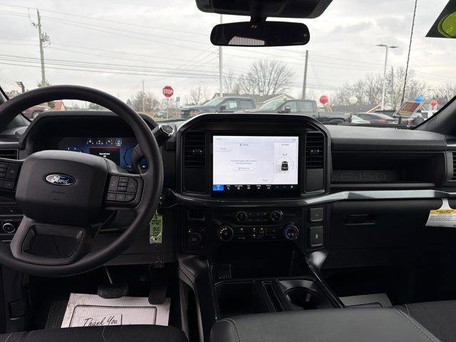 2025 Ford F-150 STX 4WD SuperCrew 5.5' Box