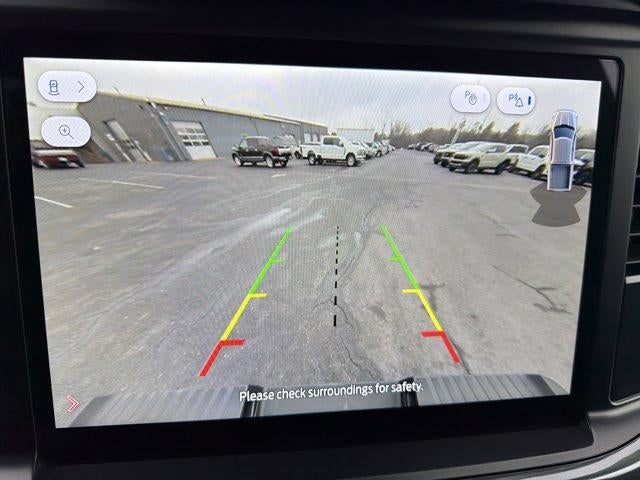 2025 Ford F-150 STX 4WD SuperCrew 5.5' Box