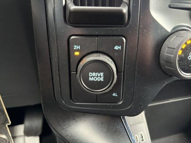 2025 Ford F-150 STX 4WD SuperCrew 5.5' Box