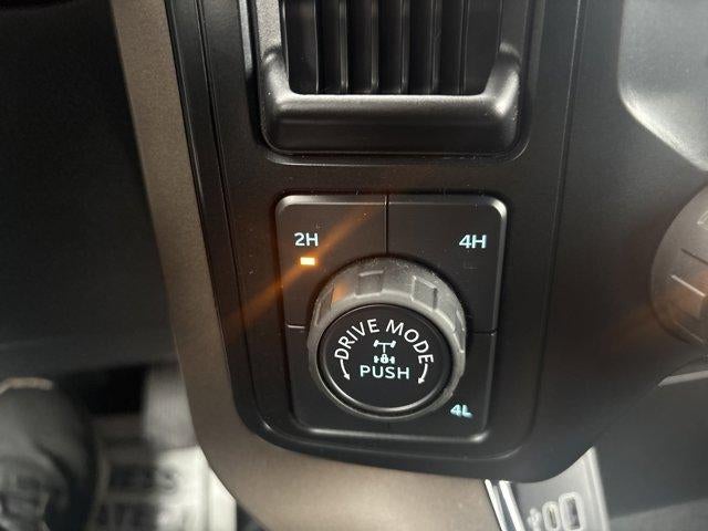 2025 Ford F-150 STX 4WD SuperCrew 5.5' Box