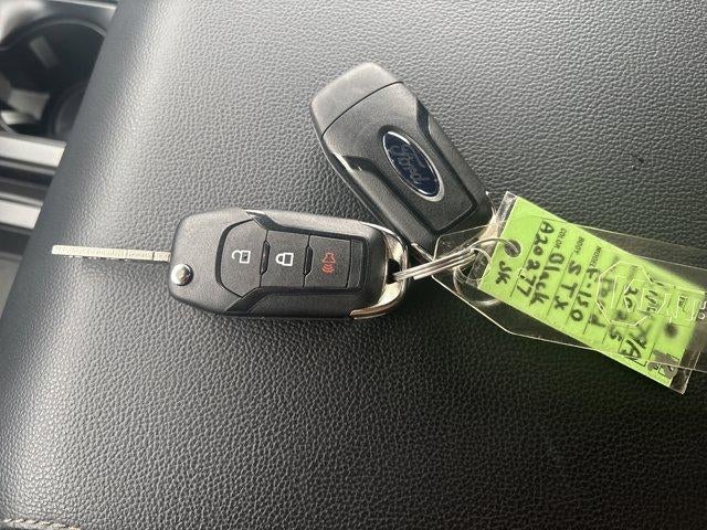 2025 Ford F-150 STX 4WD SuperCrew 5.5' Box