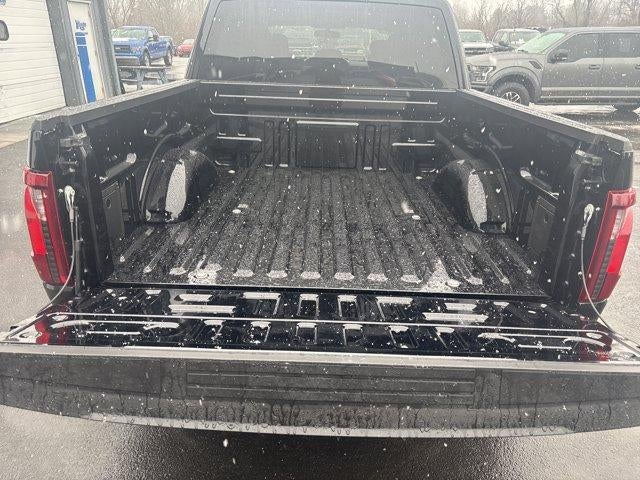 2025 Ford F-150 STX 4WD SuperCrew 5.5' Box