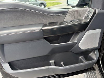 2023 Ford F-150 Platinum 4WD SuperCrew 5.5' Box