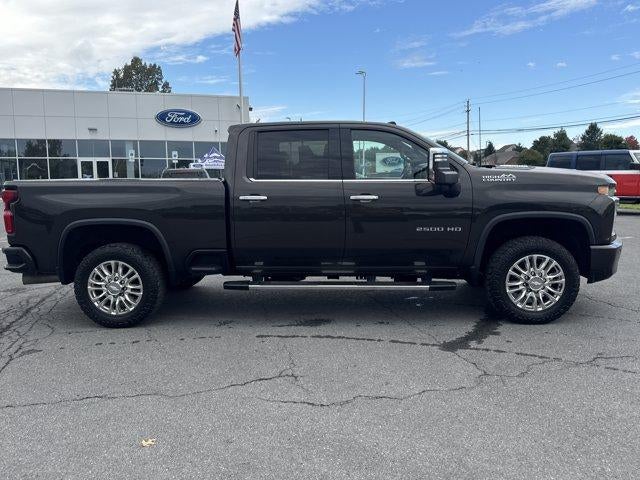 2020 Chevrolet Silverado 2500 HD Crew Cab Standard Box 4-Wheel Drive High Country