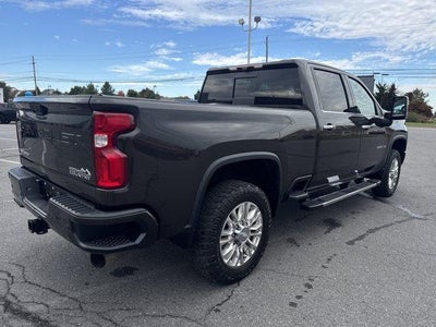 2020 Chevrolet Silverado 2500 HD Crew Cab Standard Box 4-Wheel Drive High Country