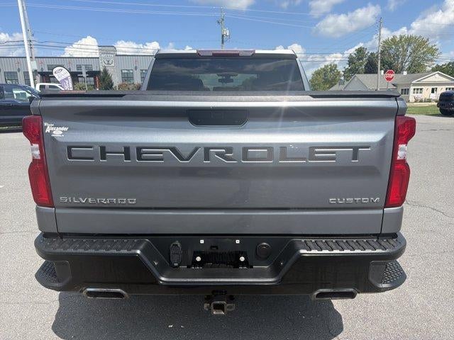 2020 Chevrolet Silverado 1500 Crew Cab Short Box 4-Wheel Drive Custom Trail Boss