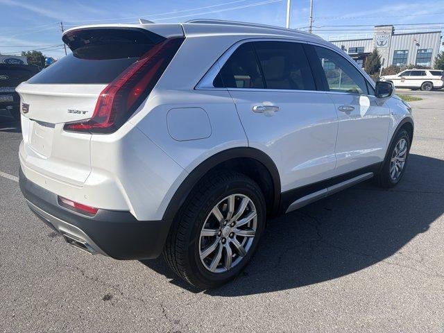 2022 Cadillac XT4 AWD 4dr Premium Luxury