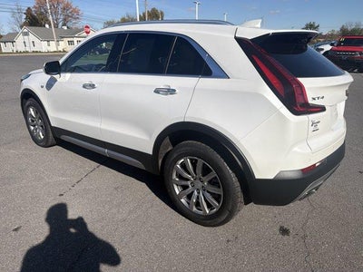 2022 Cadillac XT4 AWD 4dr Premium Luxury