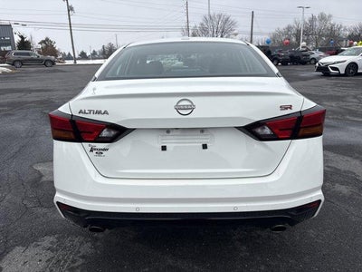 2024 Nissan Altima 2.5 SR Sedan
