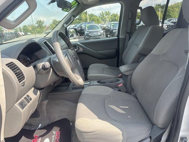 2012 Nissan Frontier 4WD Crew Cab SWB Auto SV