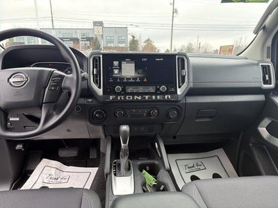 2025 Nissan Frontier Crew Cab 4x4 SV