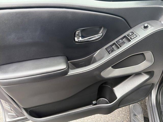 2025 Nissan Frontier Crew Cab 4x4 SV