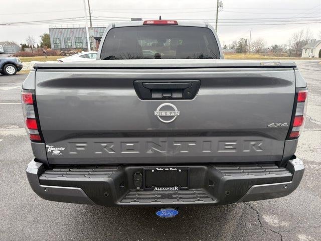 2025 Nissan Frontier Crew Cab 4x4 SV