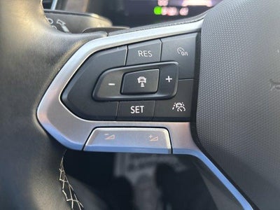 2025 Volkswagen Atlas 2.0T SE w/Technology 4MOTION