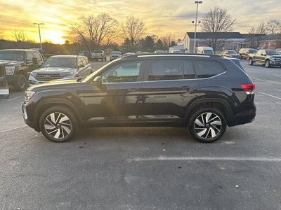2025 Volkswagen Atlas 2.0T SE w/Technology 4MOTION