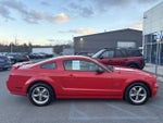 2005 Ford Mustang GT Deluxe