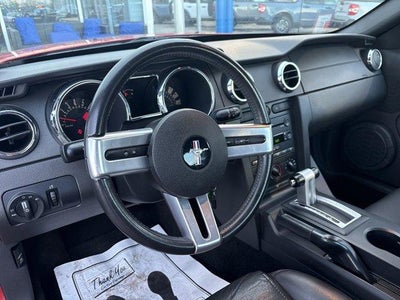 2005 Ford Mustang GT Deluxe