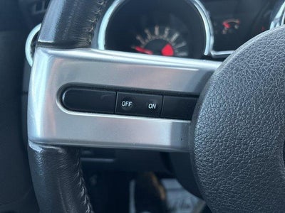 2005 Ford Mustang GT Deluxe