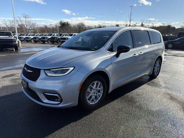 2024 Chrysler Pacifica Touring L FWD