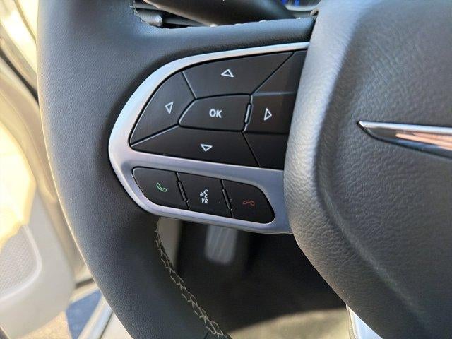 2024 Chrysler Pacifica Touring L FWD