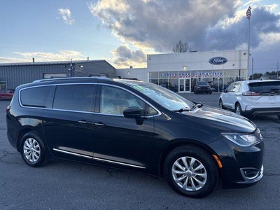 2018 Chrysler Pacifica Touring L FWD